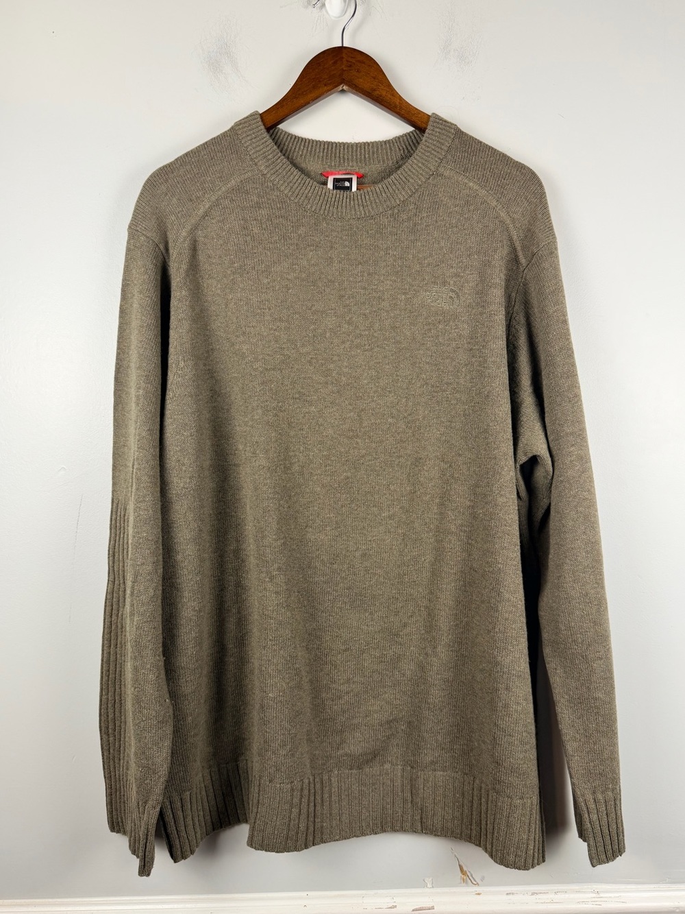 The North Face Sweater XL tan green Wool Blend Knit Pullover Long Sleeve